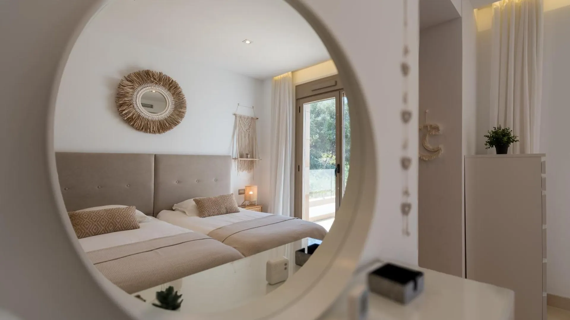 La Cala Golf Resort 3 Bed Apt - Sleek Corner Plot La Cala De Mijas 0*,  Španělsko